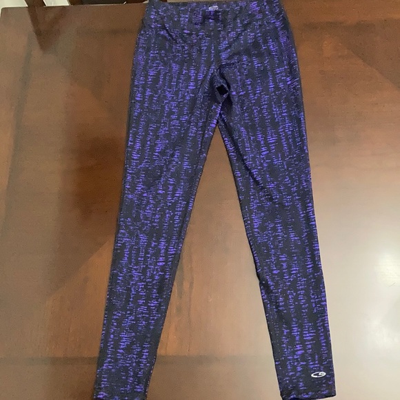 Workout leggings bundle - Picture 3 of 8